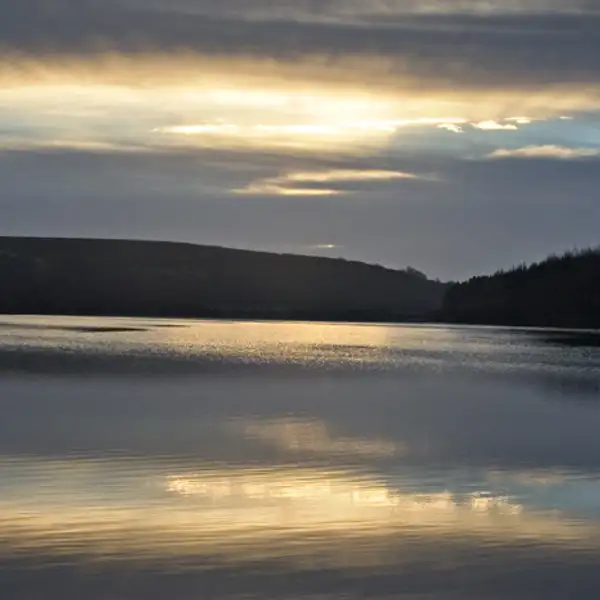 Sunrise over Thruscross reservoir