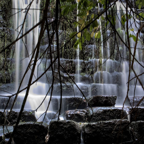 A constant flow of sound: A constant flow of sound
