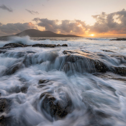 Incoming tide: 